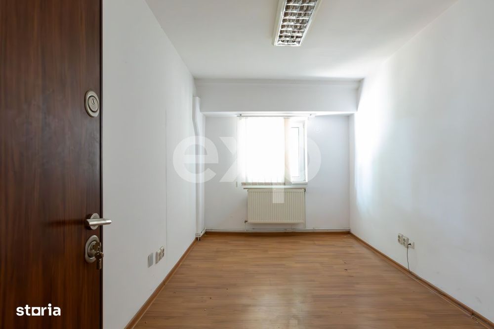 DE INCHIRIAT | Cladire de birouri P+1 | 476 mp | Cal Moinesti-zona ind