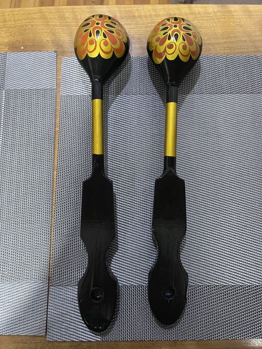 Ложки, разделочная доска, поднос металлический Хохлома