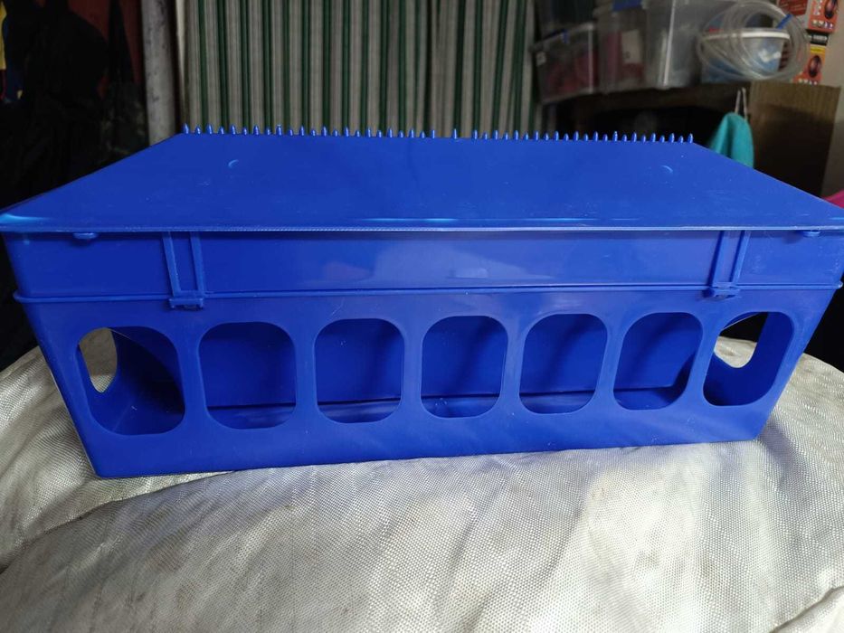 Аксесуары для голубей.