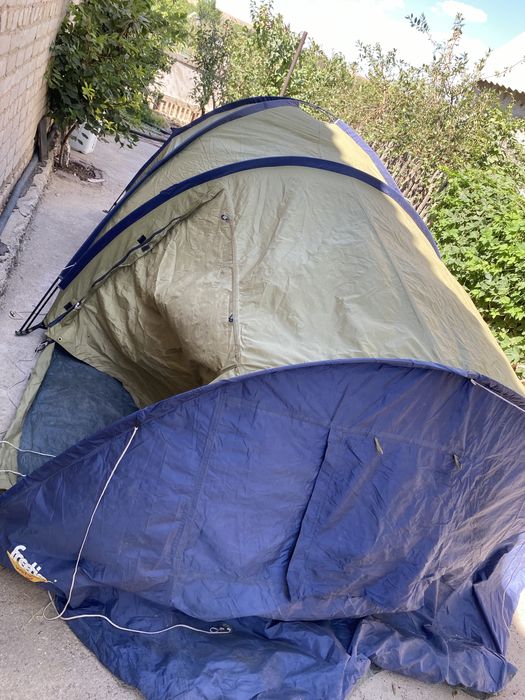 Палатка большая 10мест.
