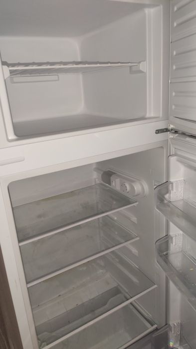 Хладилник с фризер Star Light