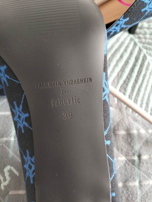 Продам туфли 39 размер