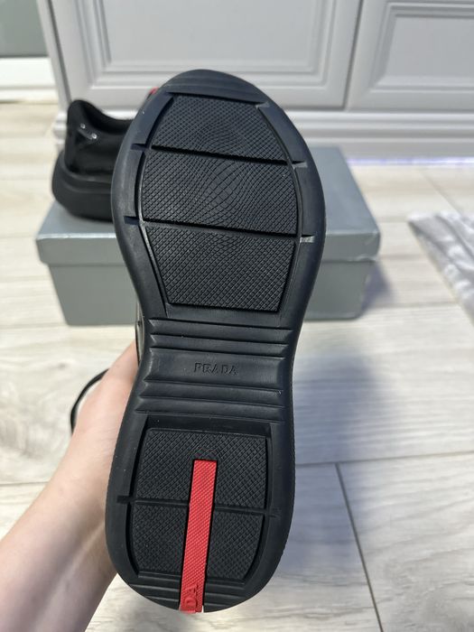 prada cups 36.             .