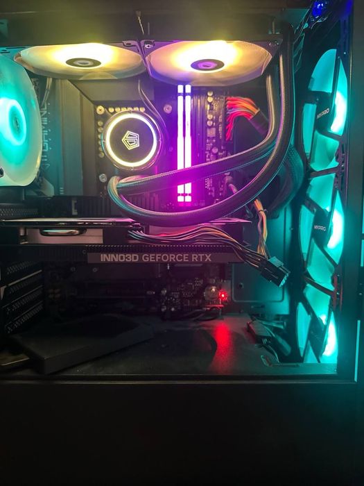 I7 12700_32gb ddr5 rtx 4060 игровой кейс срочно продается 1150$