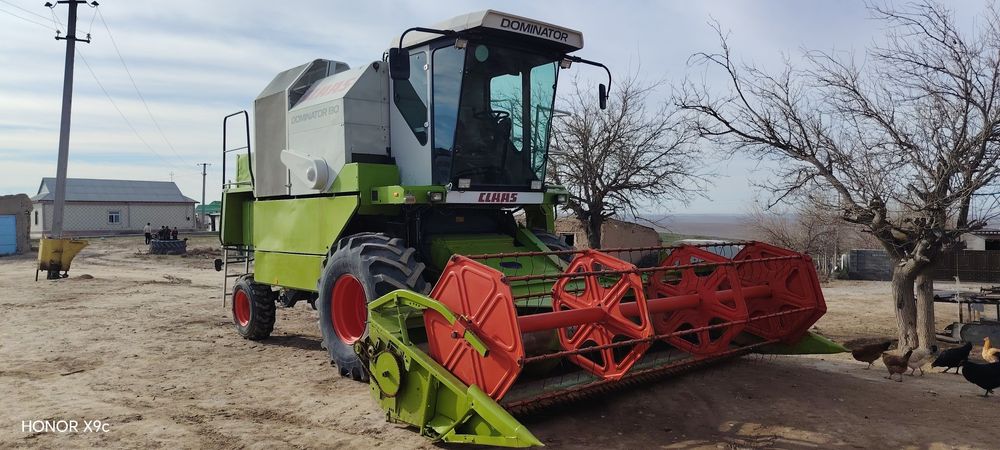 Claas dominator130 sotiladi!