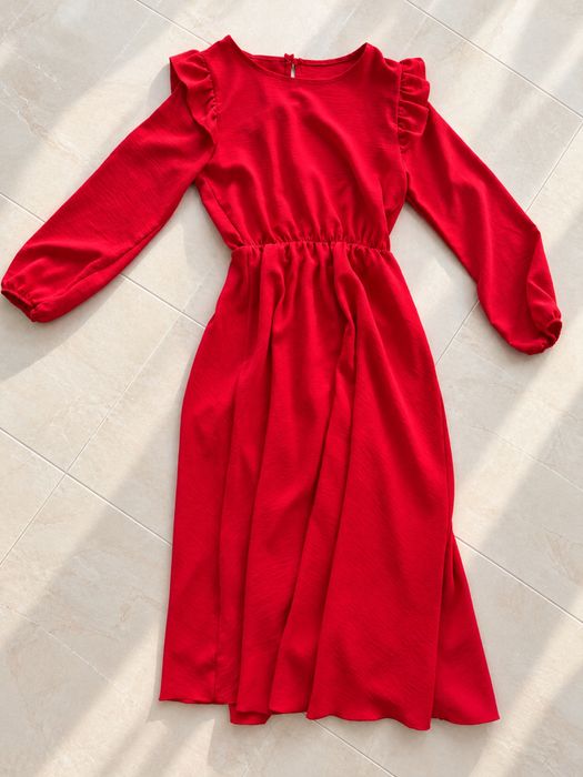 Rochie rosie marimea S - M