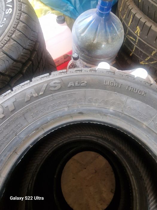 Гуми за платформа всесезонни 195 55 10С Maxxis 10плата дот 26 Всесезонни