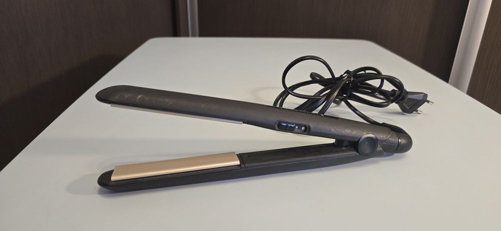 Placa de indreptat parul Remington S1510