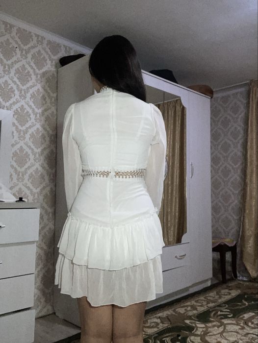 Белое платье размер S