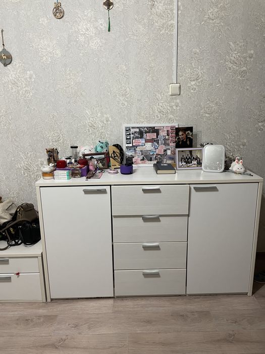 Продам спальный гарнитур полностью