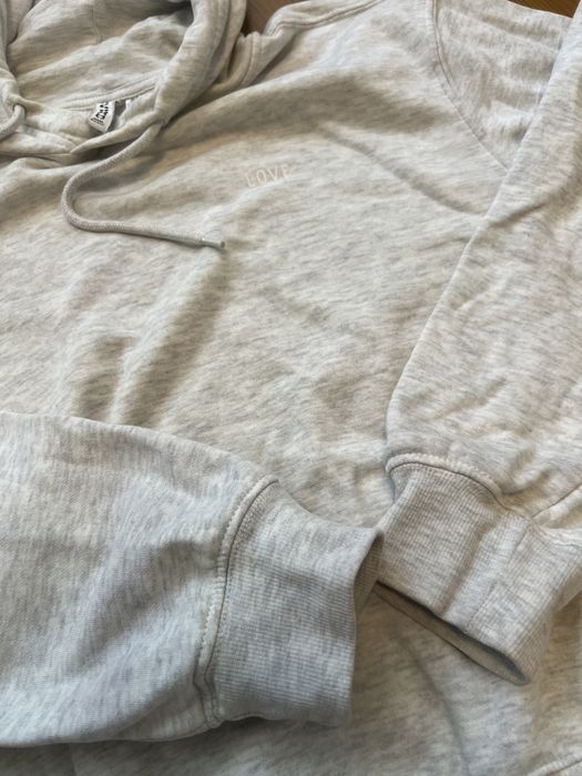 Худи H&M, Love. 3500 тг