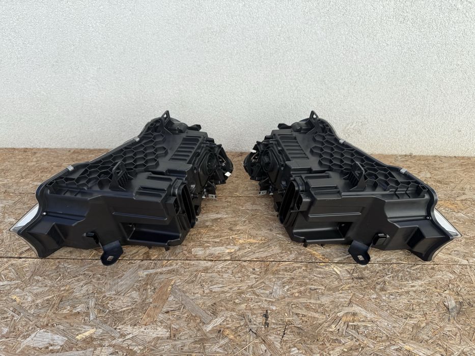 SET Far stanga dreapta BMW X3 X4 F25 F26 LCI Full LED Adaptiv Original