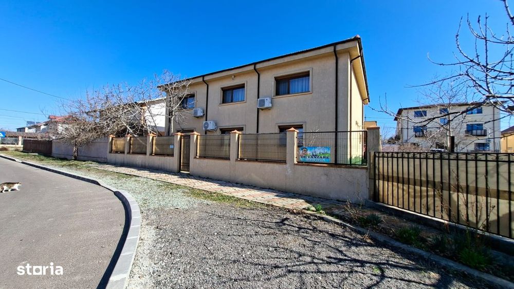 Vila P+1E de vanzare in localitatea Eforie Nord, zona de vile