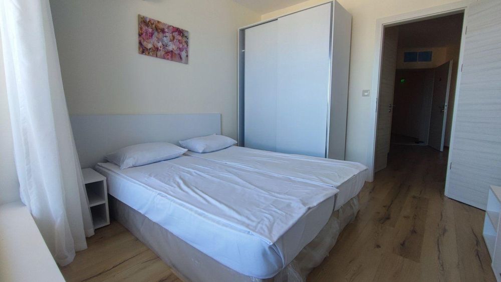 Продава се Тристаен апартамент в Варна, Аспарухово - 87 кв.м за 1897 €/кв.м - Снимка #3