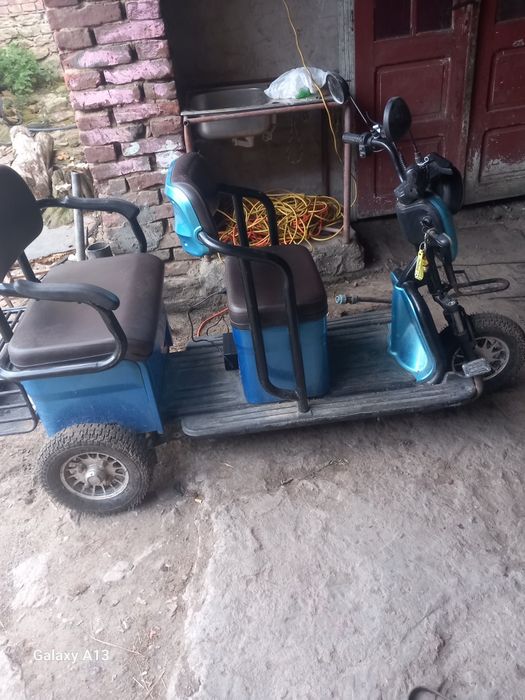 buna ziua scuter de vanzare