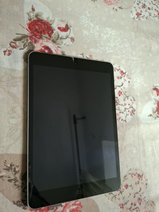 Ipad mini 2 impecabil