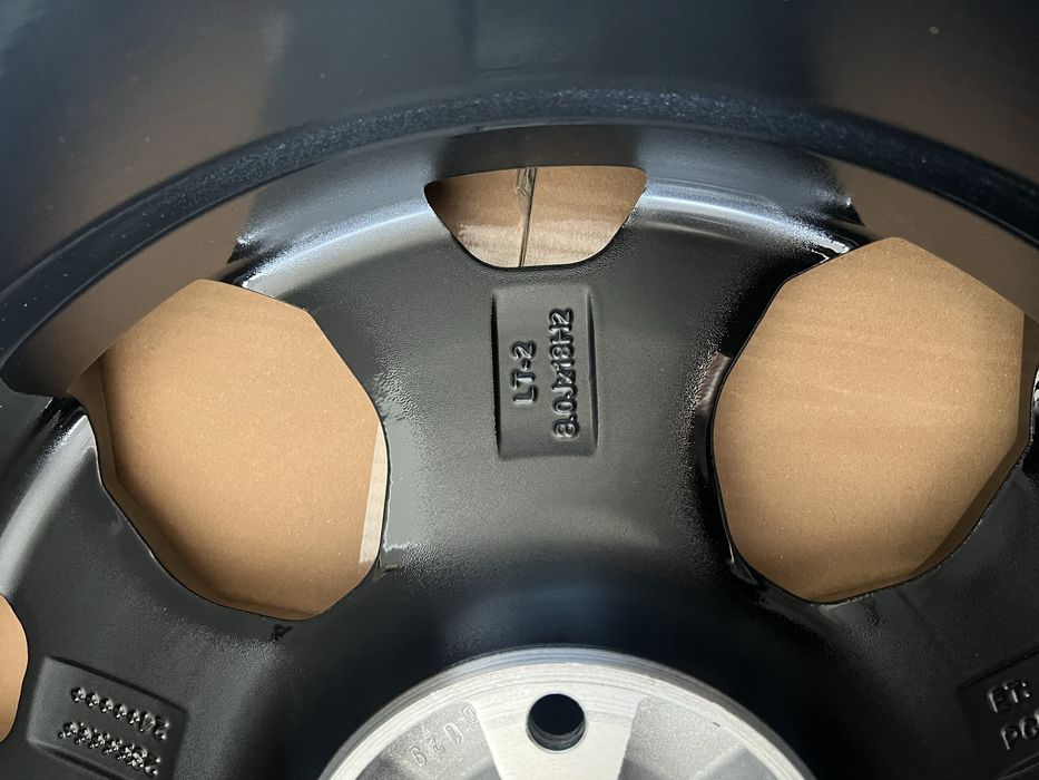 Jante noi R18 Arceo LT-2 5x120 pt Volkswagen Transporter Amarok M