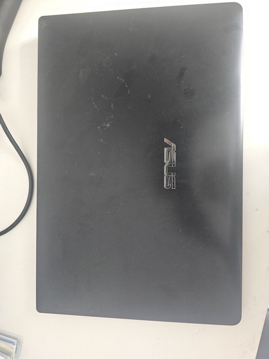 Продается ноутбук asus x501u с торгом