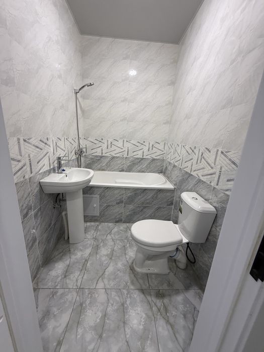 Сергели Чортоқ махалла 2 хона коттеджча 1.3 сотих кадастр бор