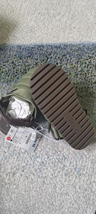 Обувки зара- 24,25 и 31 номер