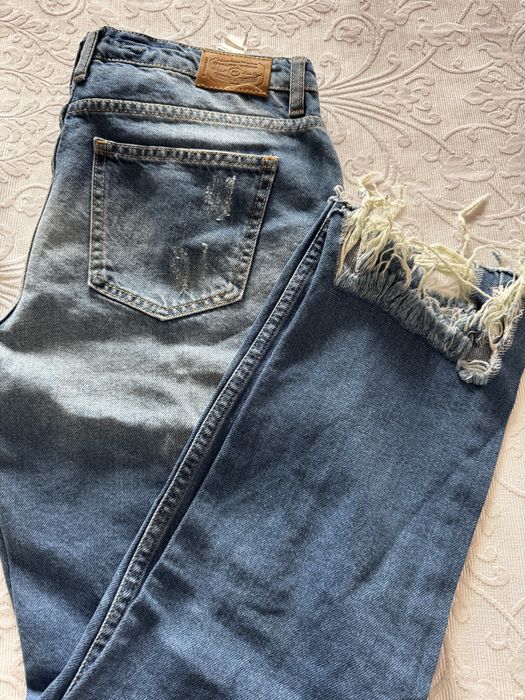 Дамски дънки-цвят син