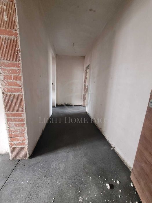 Продава се Тристаен апартамент в Пловдив, Остромила - 122 кв.м за 1156 €/кв.м - Снимка #7