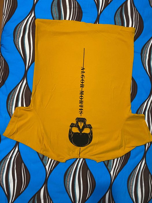 Тениска Стар Размер S