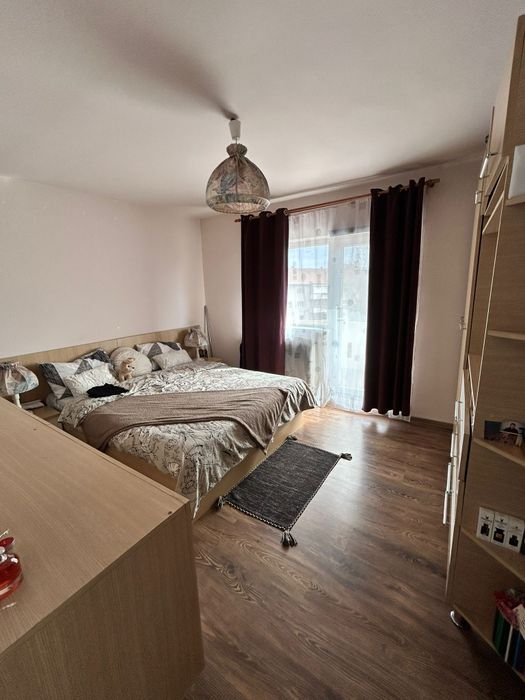 Proprietar (exclus agenții) vand apartament 2 camere