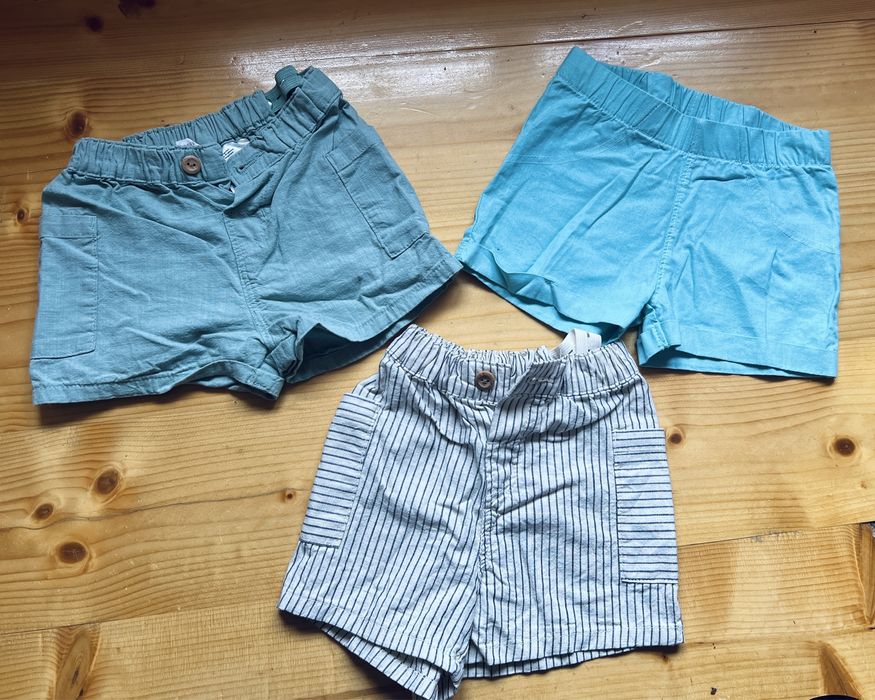 Lot pantaloni scurti marimea 80/92