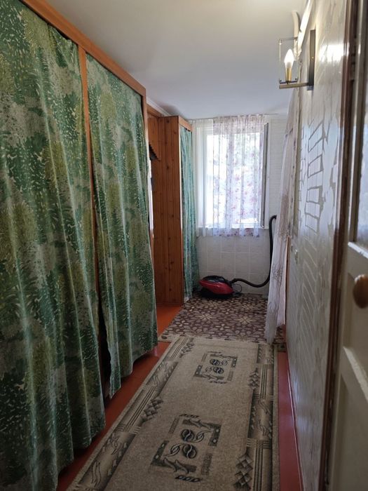 Продается дом возле парка