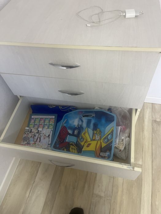 Шкаф тумбочка очен хорошое