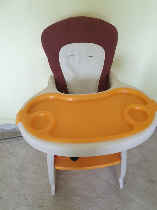 Scaun papa bebeluș .