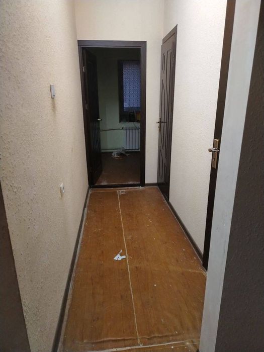 SOTILADI!!! Yashnobodda 3 xonali kvartira holati ôrtacha