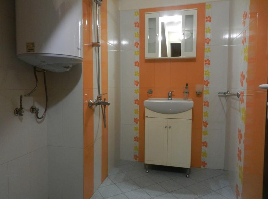 Дава се под наем Етаж от къща в София, Княжево - 60 кв.м за 460 € - Снимка #5