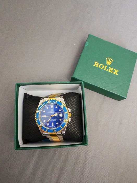 Vând ceas rolex submariner
