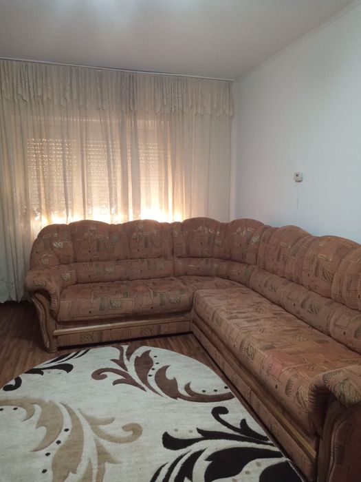 Vand apartament 2 camere
