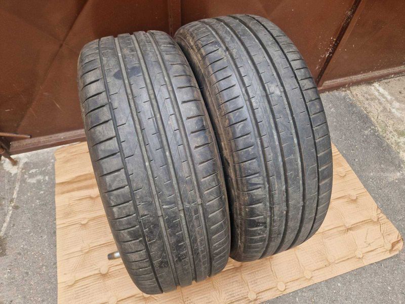 2 Falken R18 225/50
летни гуми 
DOT0824