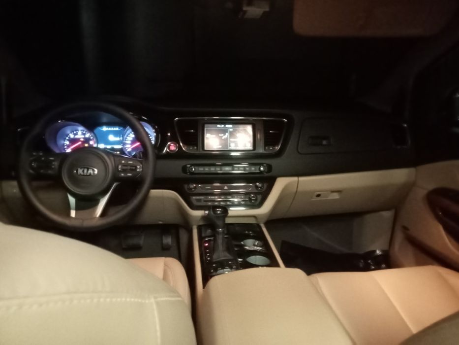 Такси в горы,Киа Карнивал,7ми местный