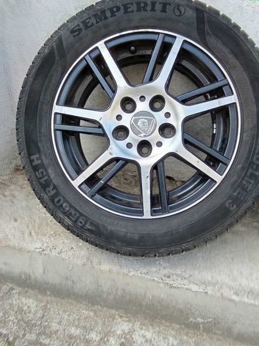 Гуми с джанти 195/60 15