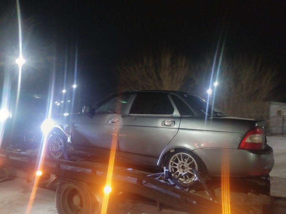 Приора 2013 год полный разбор по запчастям