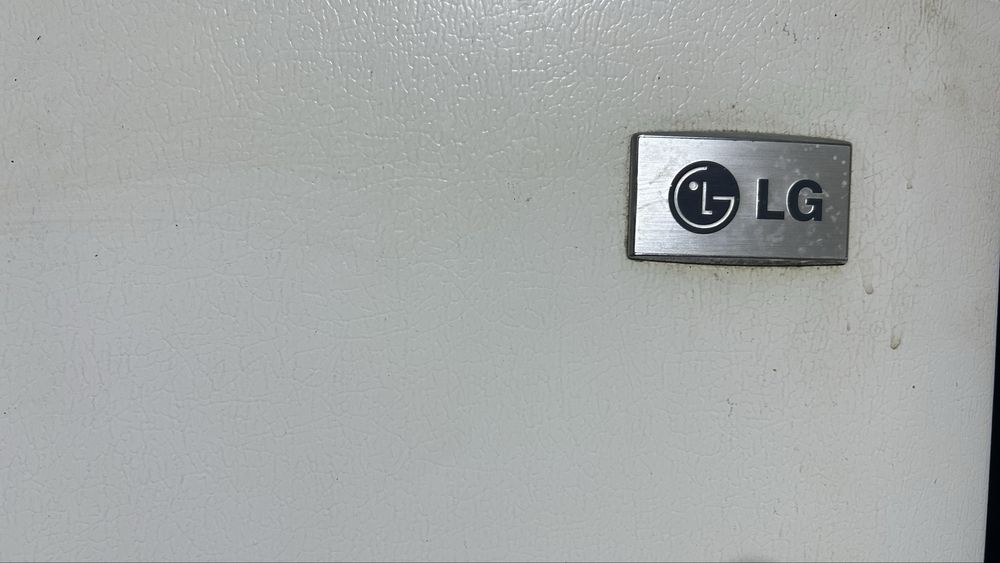 Холодильник сатылады срочна