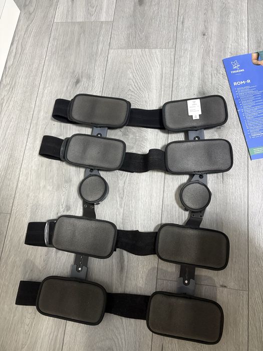 Vand orteza genunchi