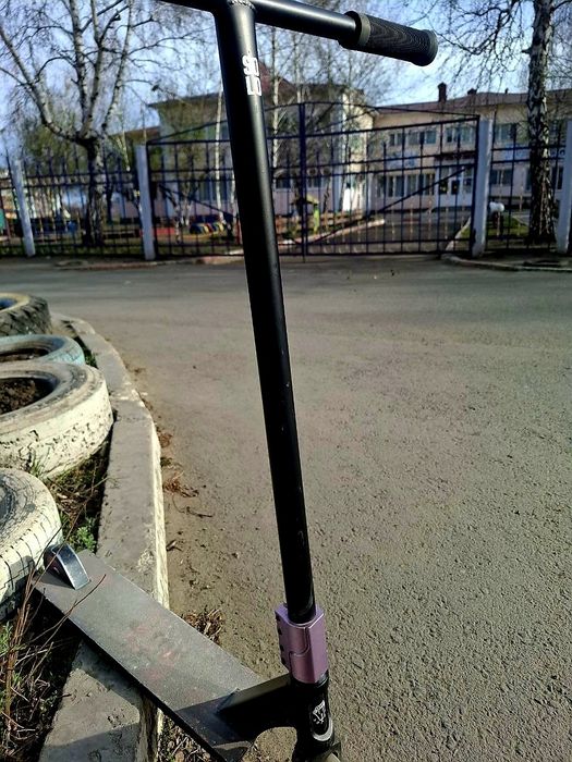 Самокат трюковой