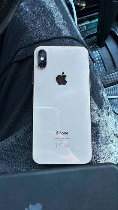 Продам Iphone XS Gold 64gb