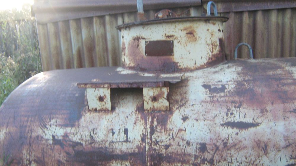 Продается емкость от бензавоза