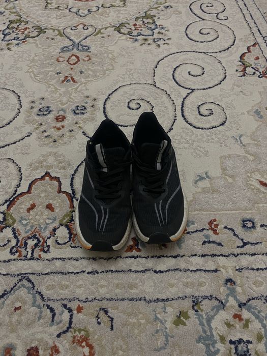 Кроссовки от Li-Ning