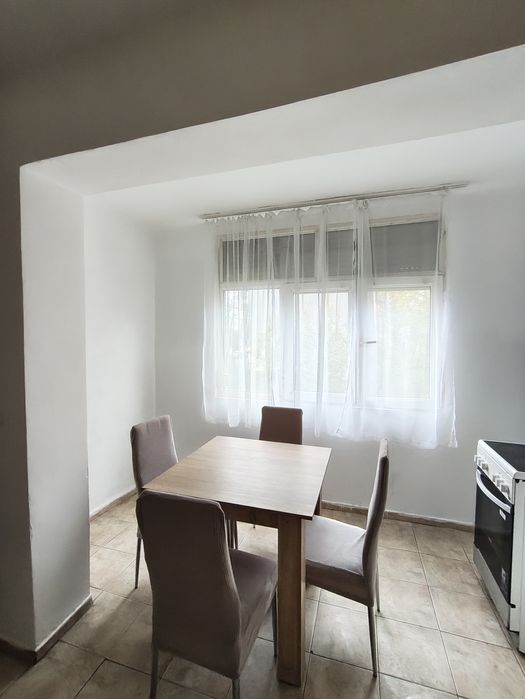 Дава се под наем Двустаен апартамент в Варна, м-т Траката - 44 кв.м за 290.7 € - Снимка #2