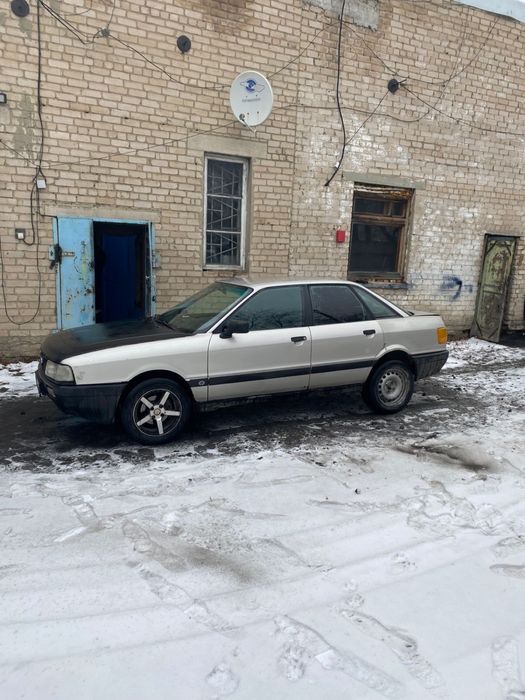 Продам ауди на ходу