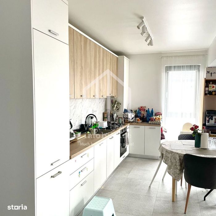 Apartament cu 3 camere, 79mp utili+2 balcoane, 2 parcari, Selimbar