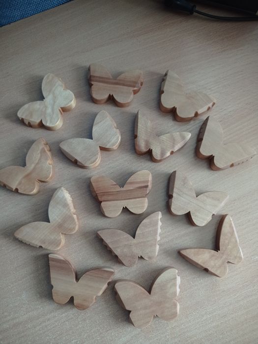Бабочки из дерева (магниты/сувениры)